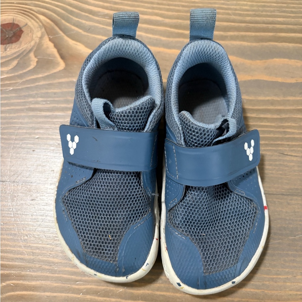 Vivobarefoot Toddler Size 24 Primus Sport